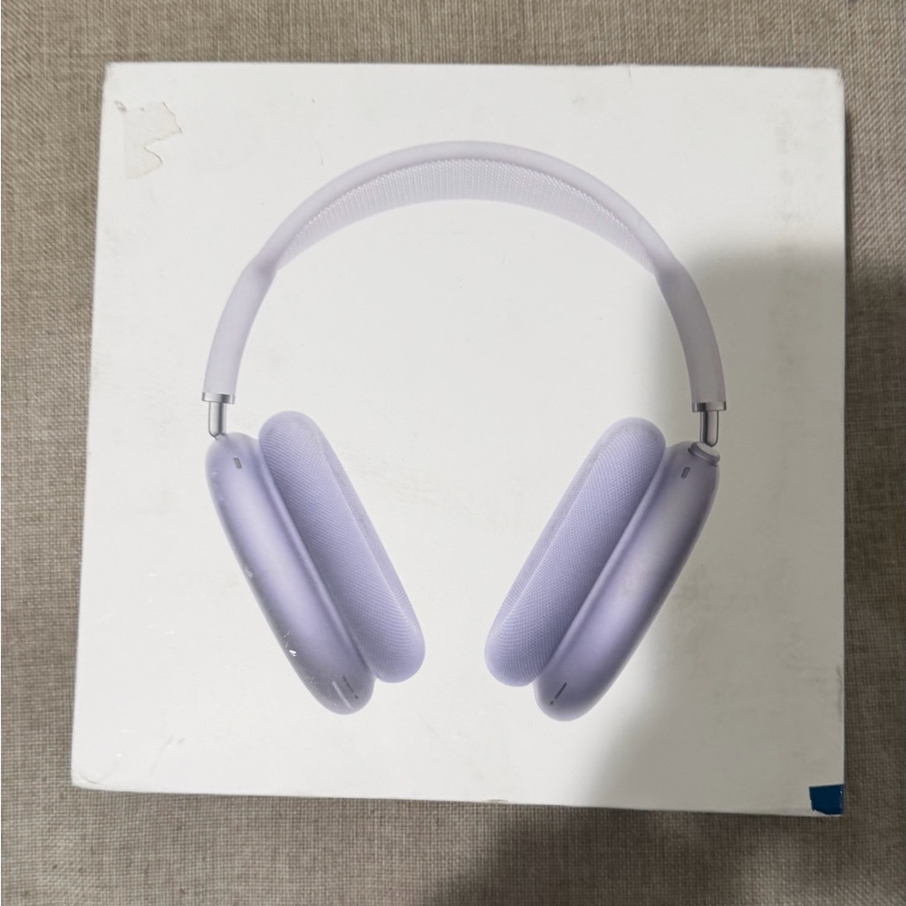 Apple Over-Ear Headphones in Lavender